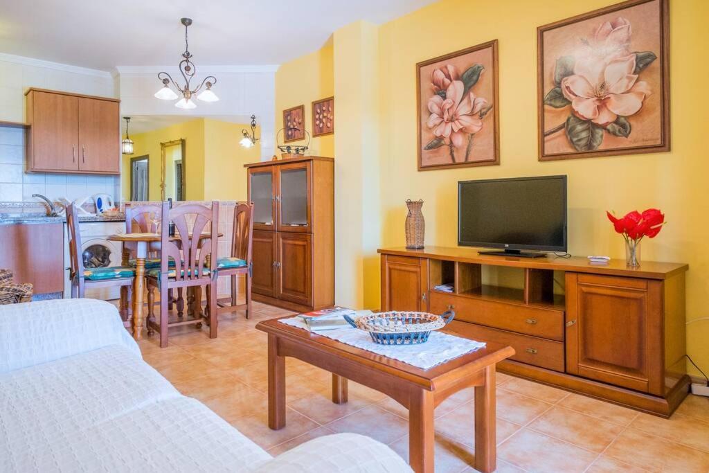 Bonito Apartamento Piscina Wifi フリヒリアナ エクステリア 写真