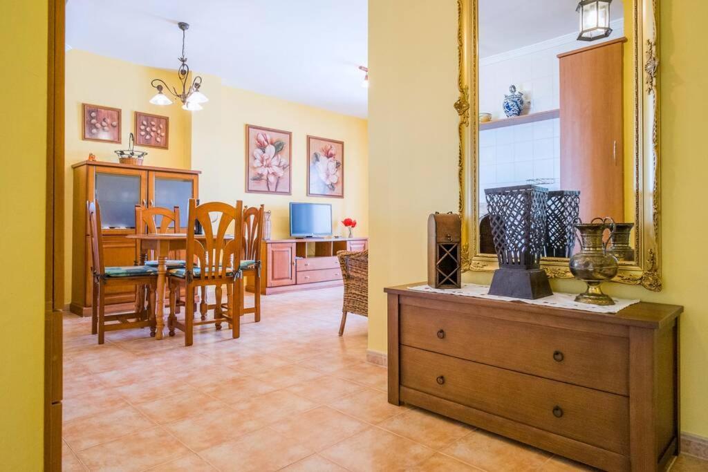 Bonito Apartamento Piscina Wifi フリヒリアナ エクステリア 写真
