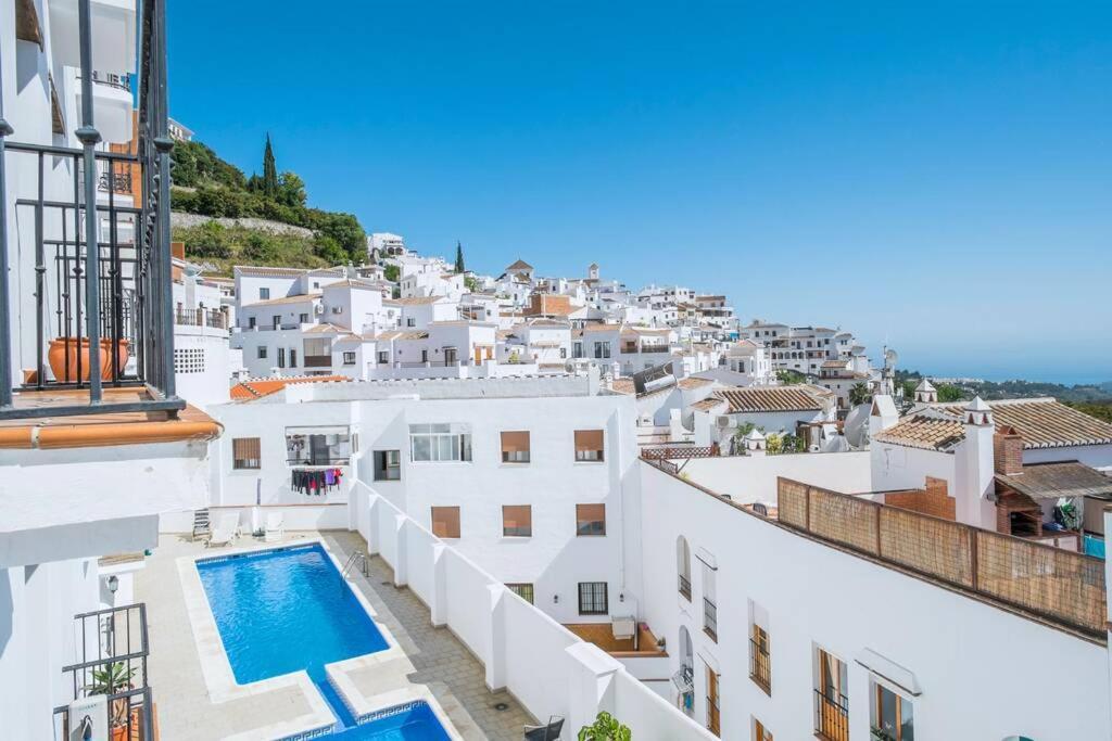 Bonito Apartamento Piscina Wifi フリヒリアナ エクステリア 写真