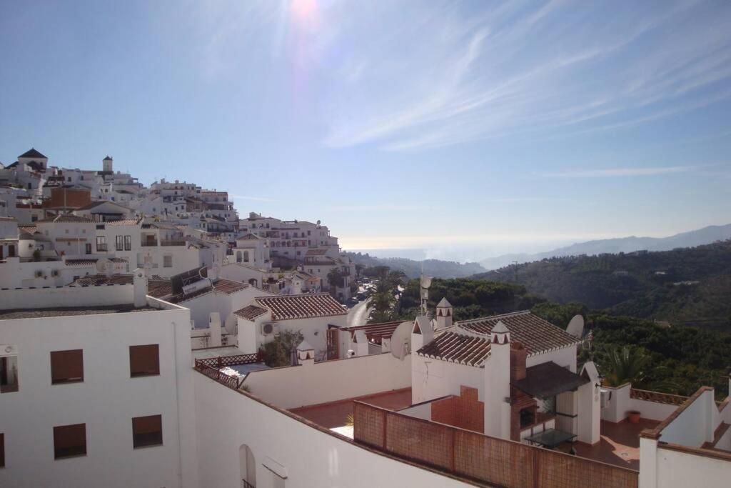 Bonito Apartamento Piscina Wifi フリヒリアナ エクステリア 写真