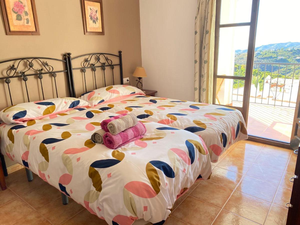Bonito Apartamento Piscina Wifi フリヒリアナ エクステリア 写真